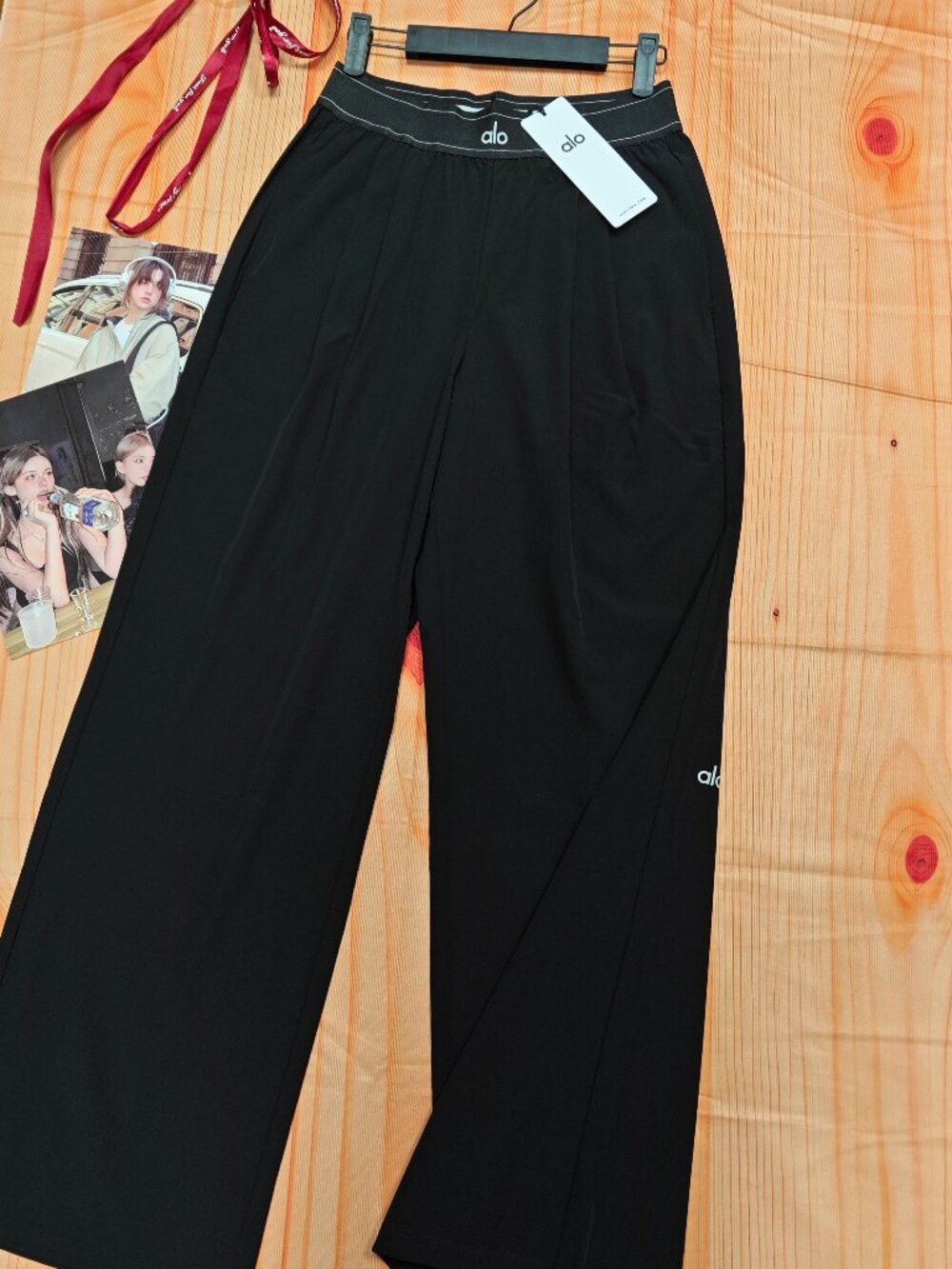 ALO Yoga Suit Up Trouser 🖤✨ Black NWT | Travel Everyday Wide Leg Pants - Picture 3 of 8